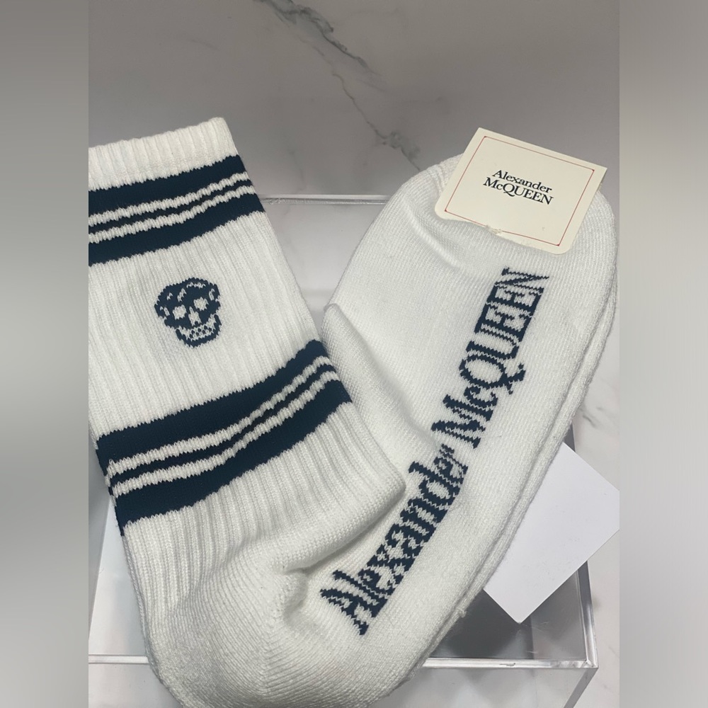 Alexander McQueen Logo Crew Socks in Large
